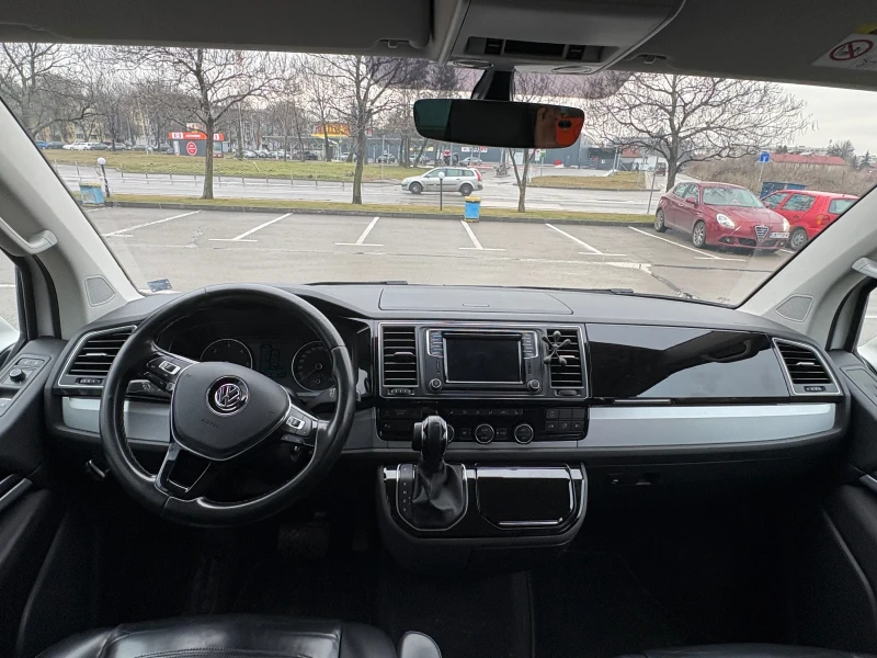 VW Multivan HIGHLINE 4MOTION DSG SWISS, снимка 8 - Бусове и автобуси - 53374421