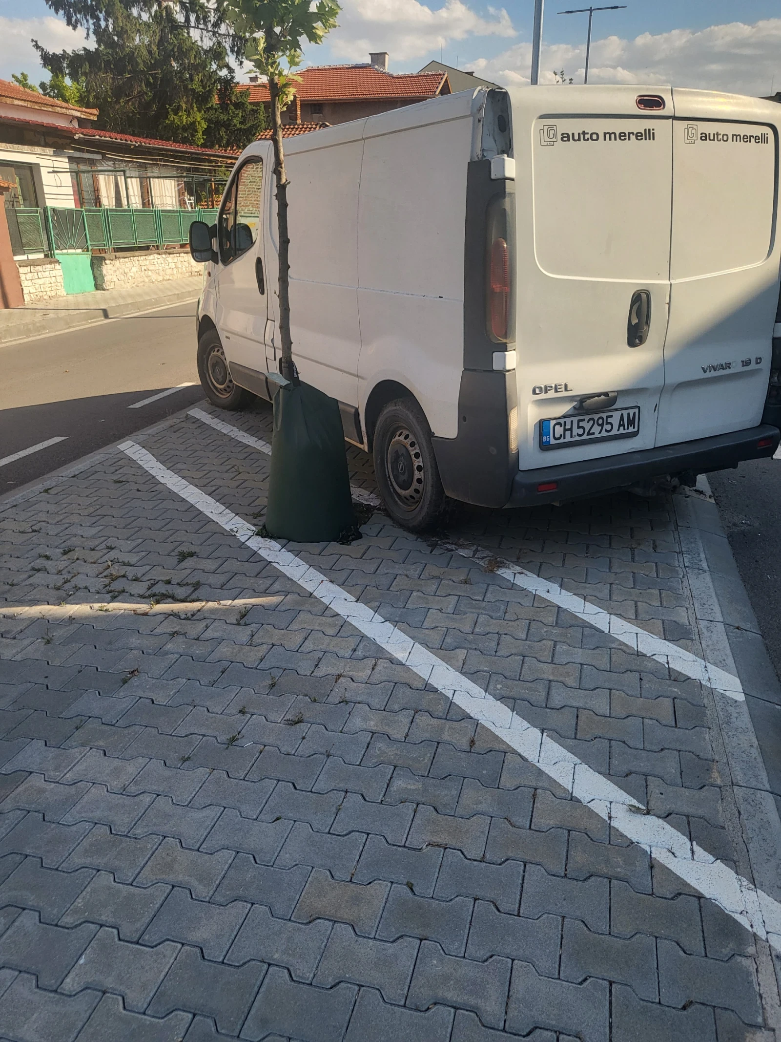 Opel Vivaro 1.9 - изображение 2