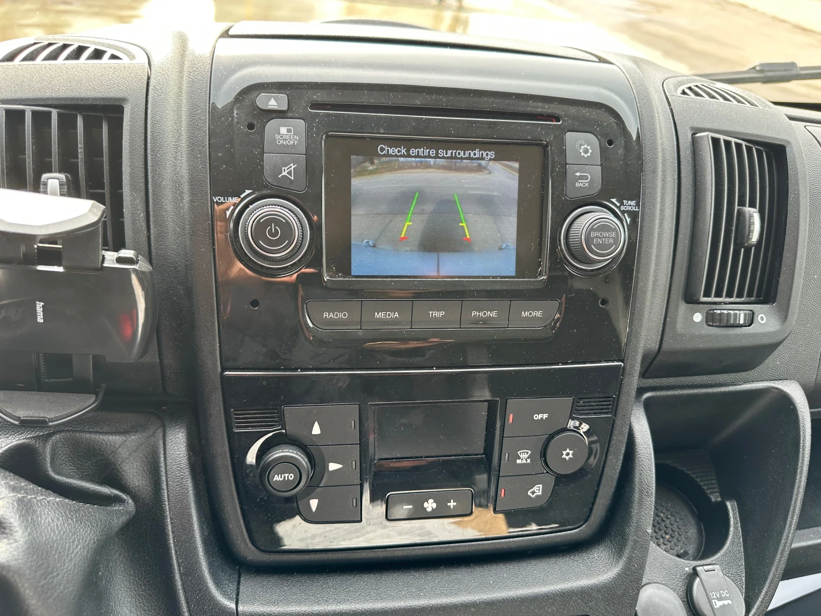 Peugeot Boxer Климатроник , камера , въздушни възглавници, снимка 10 - Бусове и автобуси - 53735436