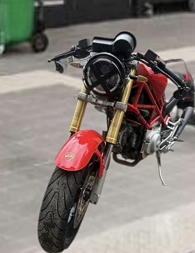 Ducati Monster 620i