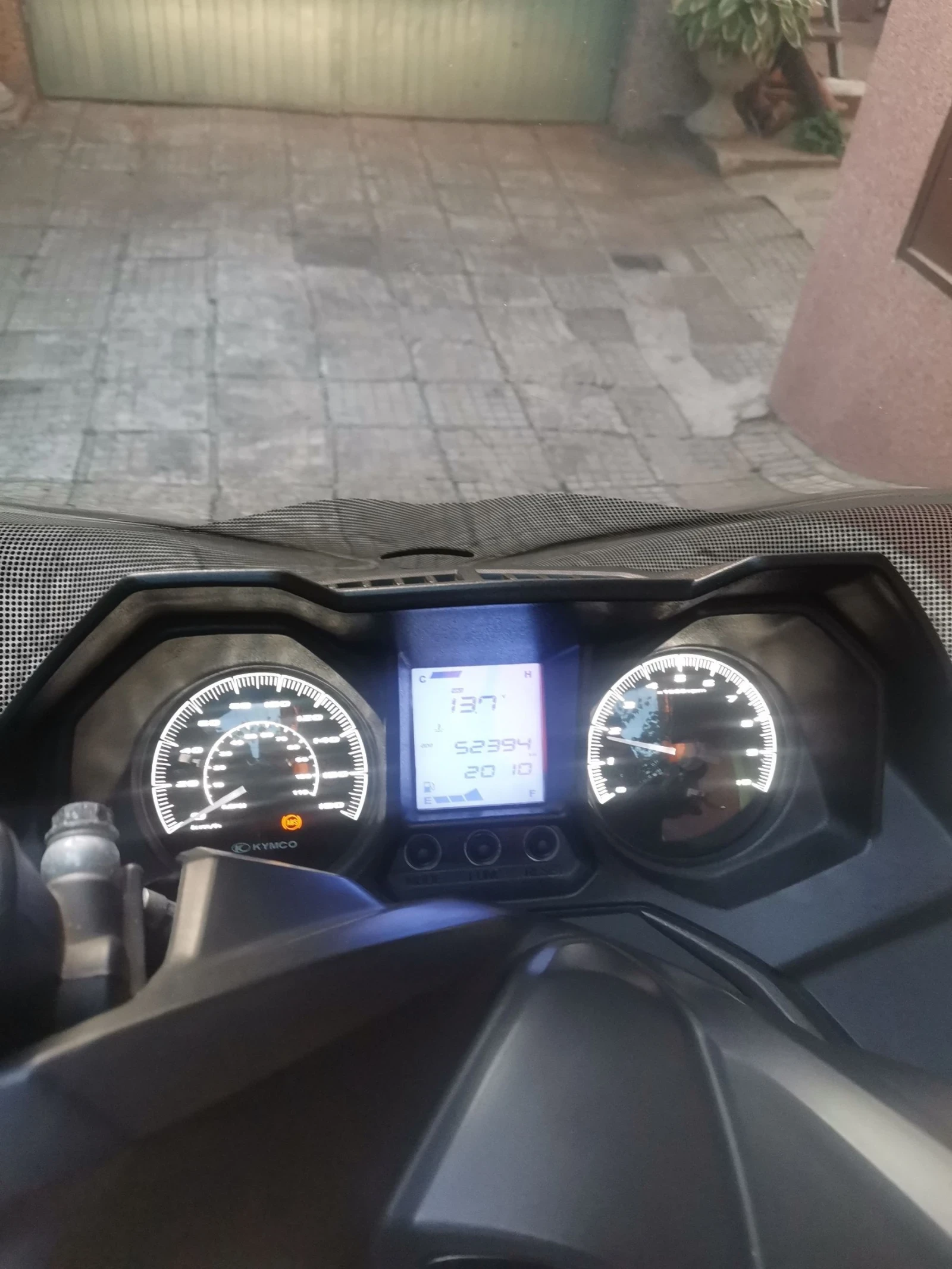 Kymco Downtown Down Town X- Town 300ie ABS - изображение 6