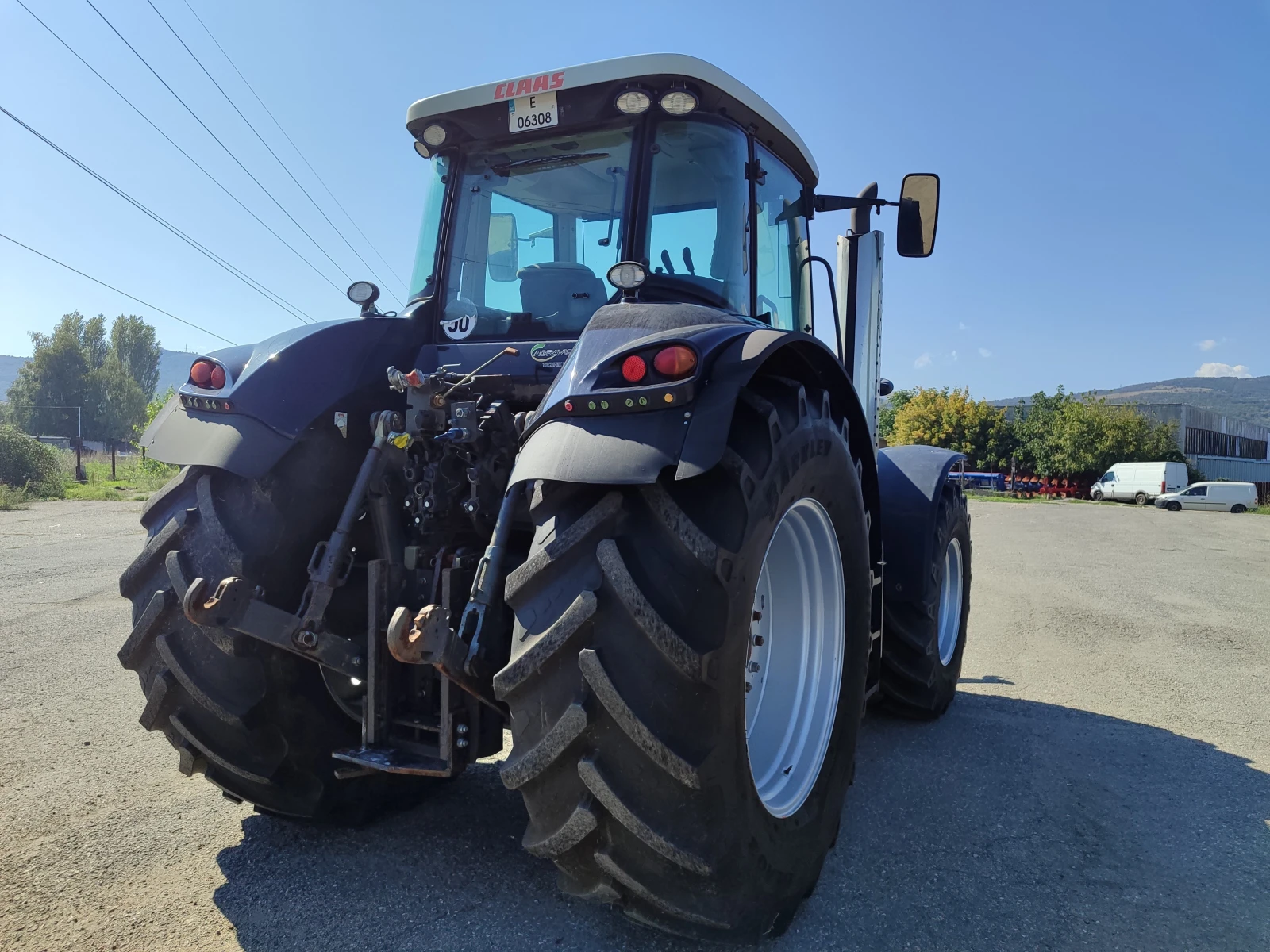 Трактор Claas AXION 840 - изображение 4