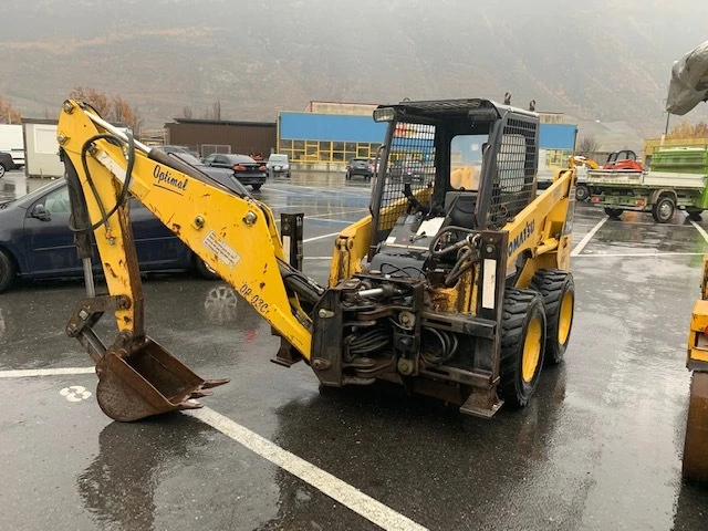 Мини челни товарачи Komatsu 714SK* ЧЕЛЕН ТОВАРАЧ+ БАГЕРНА УРЕДБА              