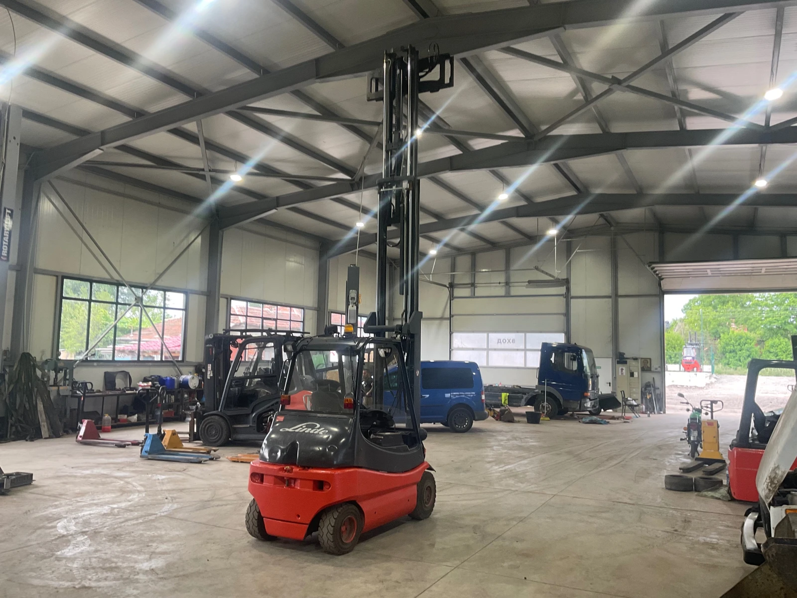 Електрокар Linde E30 Triplex Нова Батерия Нов Внос Топ състояние , снимка 2 - Индустриална техника - 55932276