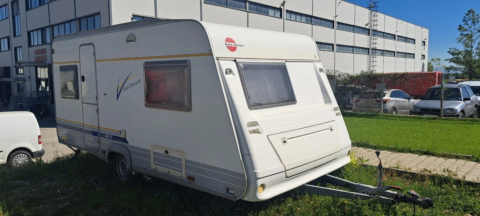Каравана Burstner 450  , снимка 1