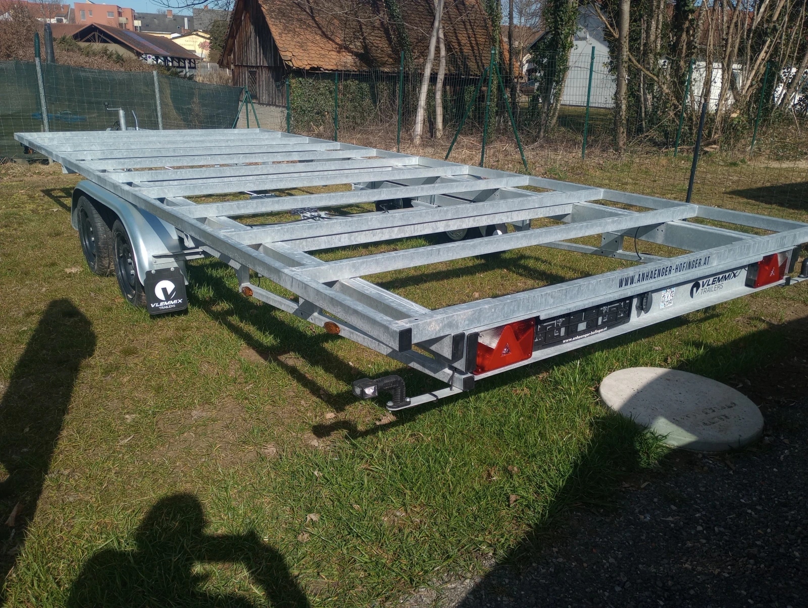 �� ��������� Tiny house  | Mobile.bg � ����������� 3