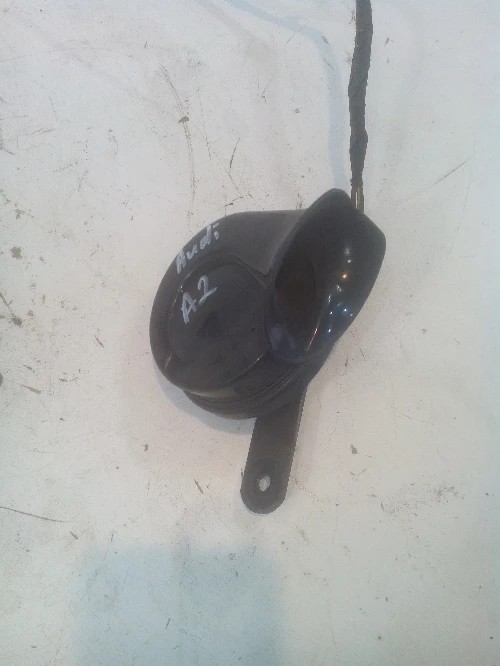Клаксон Ауди А2 1.6 FSI