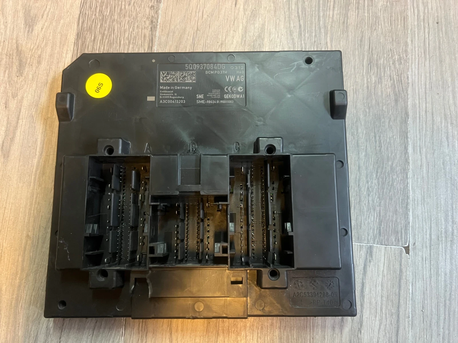 5Q0937084DG ��������� ����� VW AUDI SKODA BCMPQ37H A3C00413203 | Mobile.bg � ����������� 1