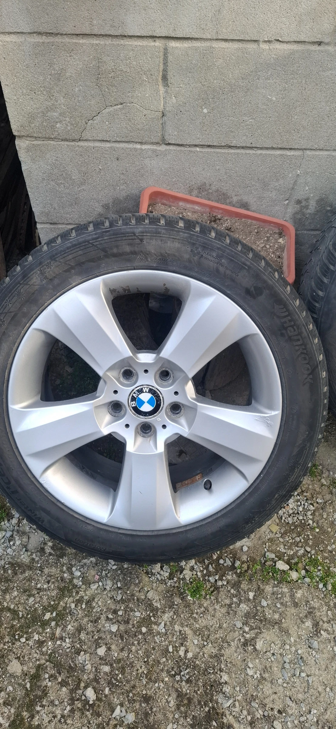 Гуми с джанти Hankook 235/50R18, снимка 4 - Гуми и джанти - 53850474
