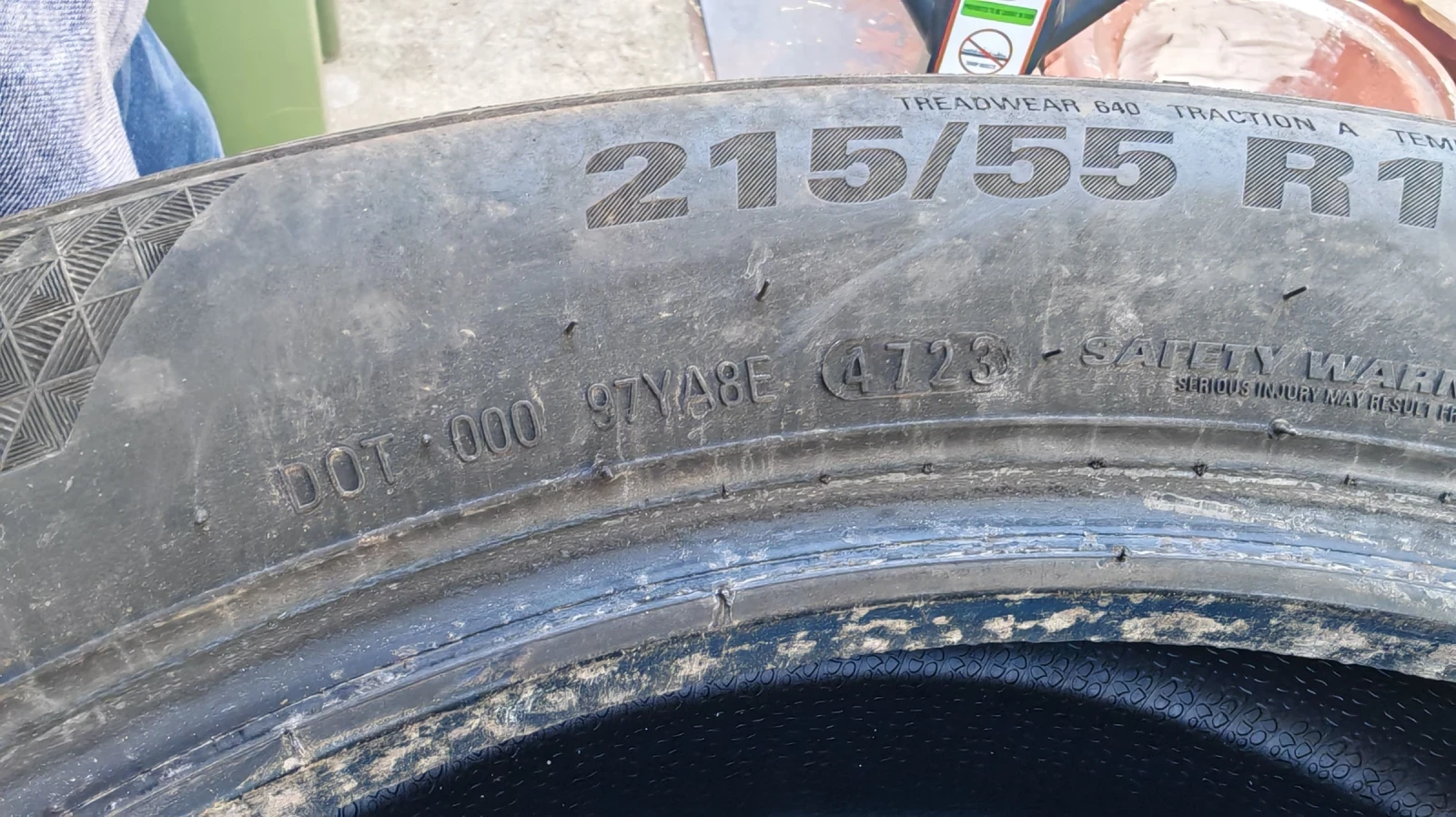 Гуми Летни 215/55R18, снимка 2 - Гуми и джанти - 55517201