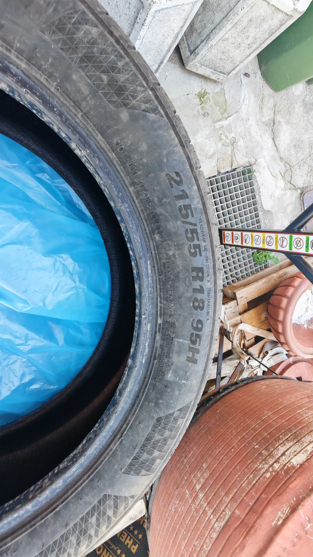 Гуми Летни 215/55R18, снимка 4 - Гуми и джанти - 55517201