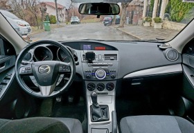 Mazda 3 Sedan 1.6hdi Климатроник Отлична Седан, снимка 10 - Автомобили и джипове - 44658120