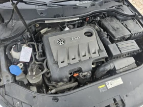 VW Passat 2.0TDI/AVTOMAT/NAVI/KAMERA/XSENON, снимка 16