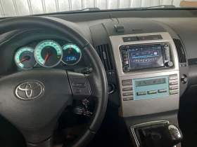 Обява за продажба на Toyota Corolla verso D4D 7места ~6 999 лв. - изображение 8
