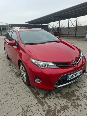 Toyota Auris 1.6 i 132кс 6 ск. нави камера топ състояние  | Auto.bg — изображение 9
