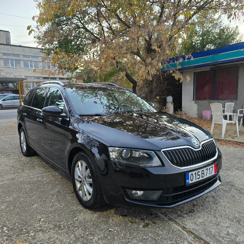 Skoda Octavia 1.6 TDI NAVI AVTOMAT LED XENON EURO 6 , снимка 4 - Автомобили и джипове - 47817663