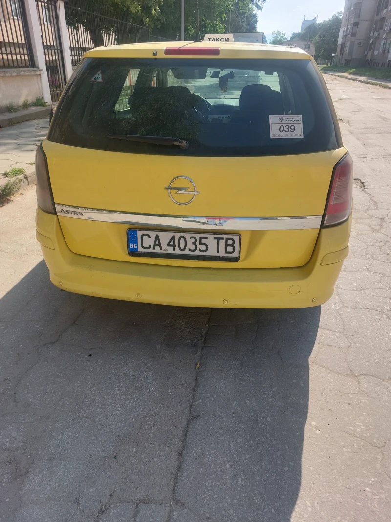 Opel Astra, снимка 3 - Автомобили и джипове - 51382673