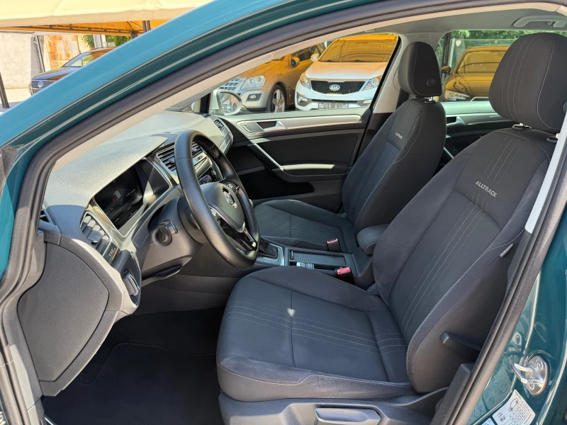 VW Golf ALLTRACK ! 2.0TDI VIRTUAL/DSG/4-MOTION/FULL LED!, снимка 9 - Автомобили и джипове - 52197100