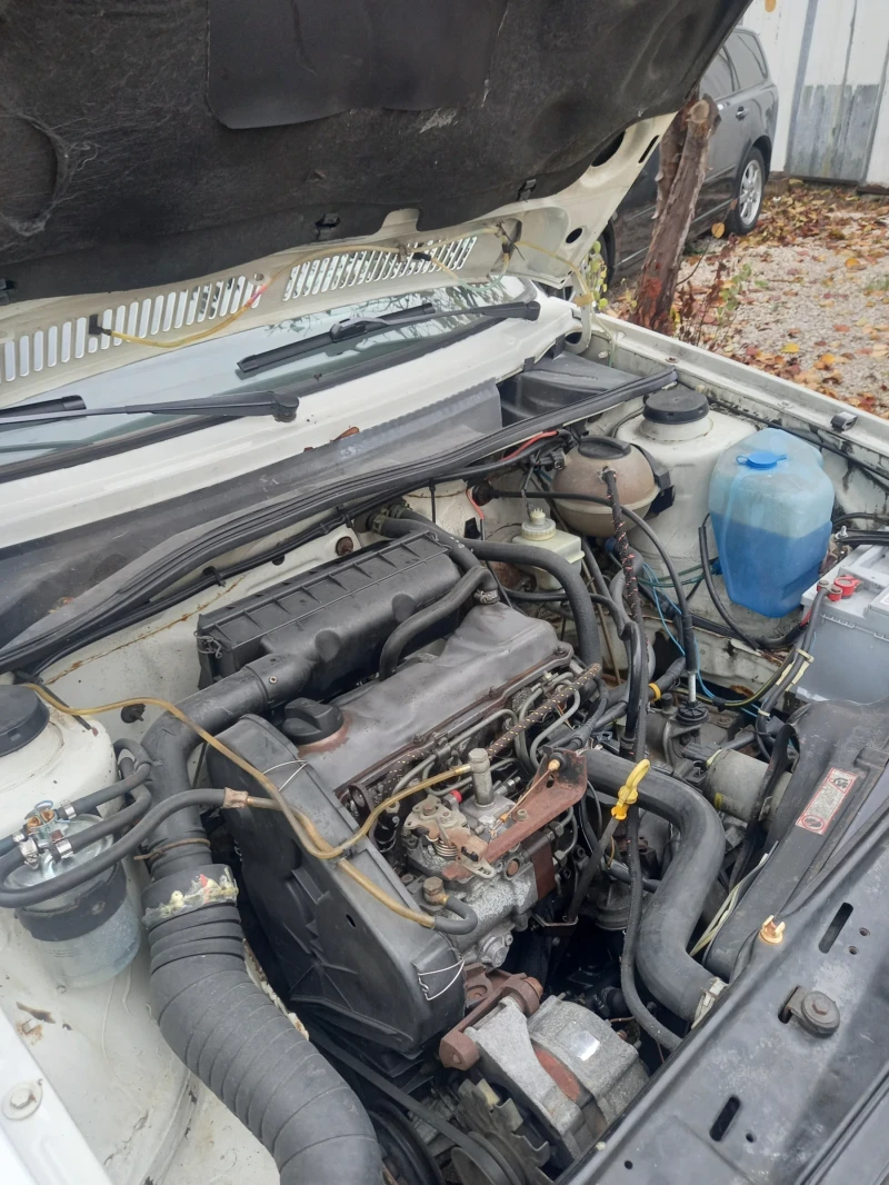 VW Golf Хечбек, снимка 13 - Автомобили и джипове - 52637346