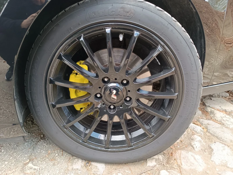 Hyundai I30 1.6 CRDi   Premium, снимка 11 - Автомобили и джипове - 52854326