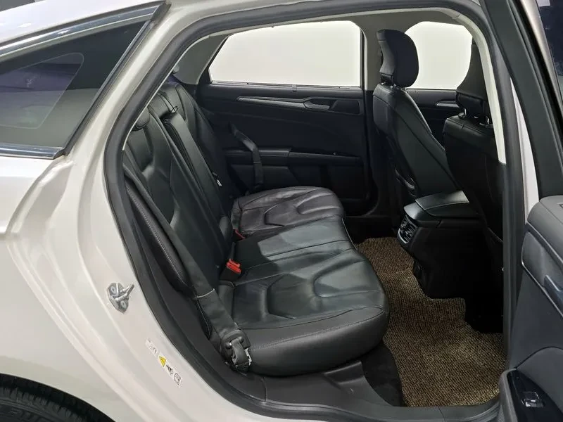 Ford Mondeo, снимка 12 - Автомобили и джипове - 52836641