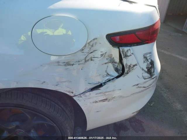 Alfa Romeo Giulia AWD* ПАНО* 360* КАМЕРИ* , снимка 9 - Автомобили и джипове - 54343316