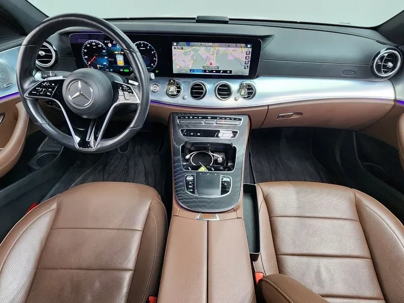 Mercedes-Benz E 350 4Matic Avantgarde, снимка 7 - Автомобили и джипове - 55883954