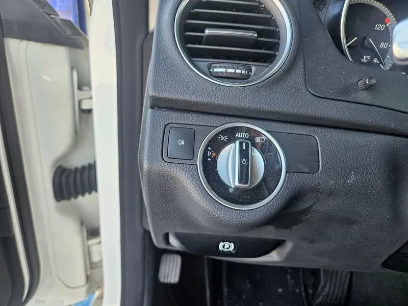 Mercedes-Benz C 220 ���� 30% ����� | Mobile.bg � ����������� 6