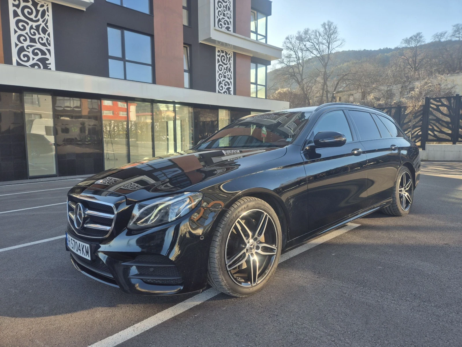 Mercedes-Benz E 220, снимка 1