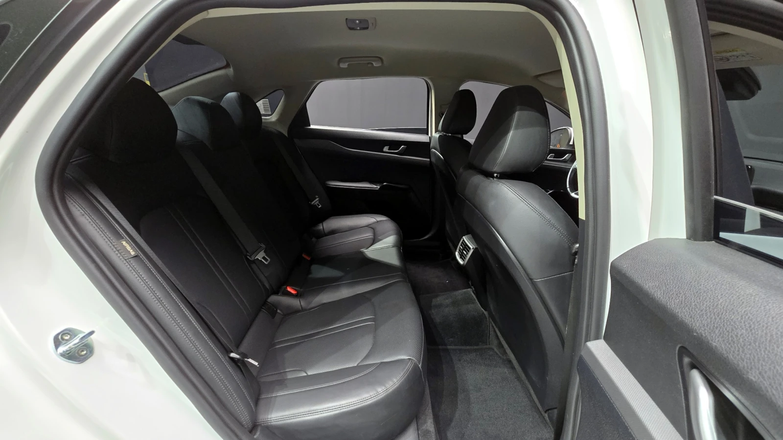 Kia K5 2.0LPI STANDARD - изображение 10