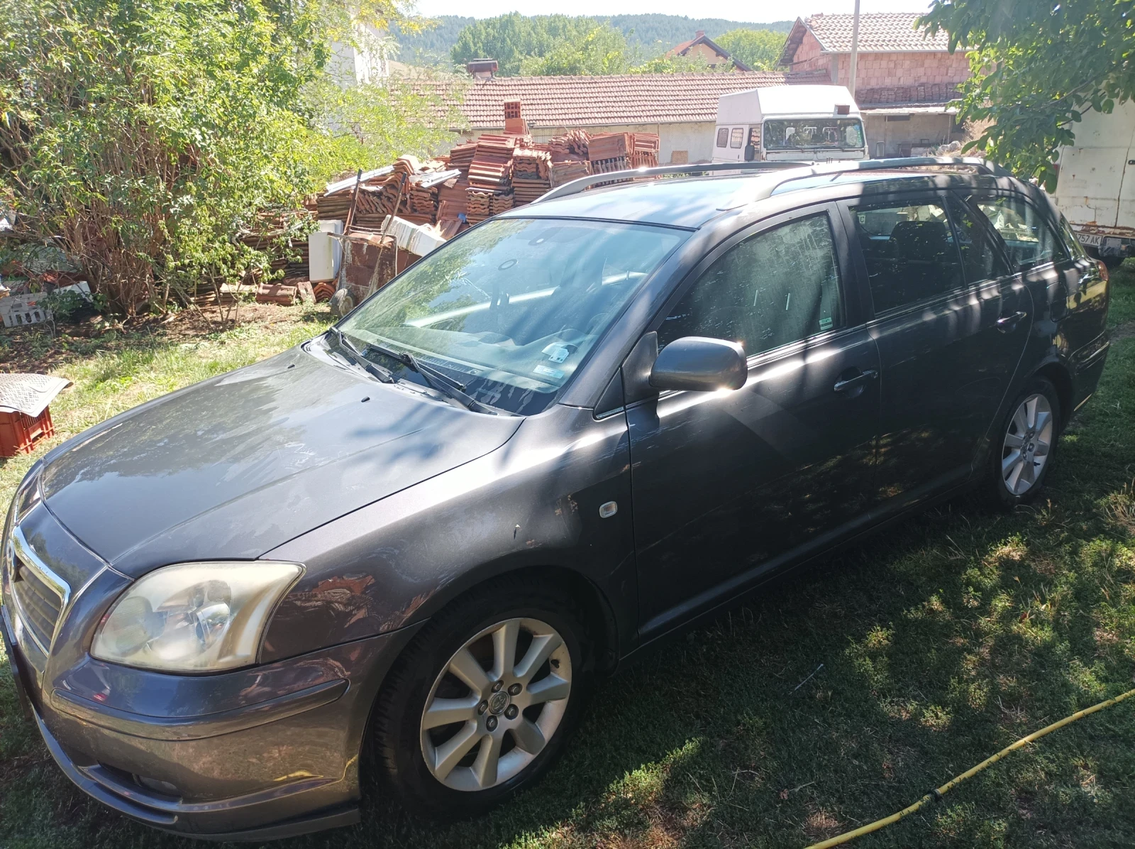 Toyota Avensis 2.0 D4D Преди фейслифта - изображение 3