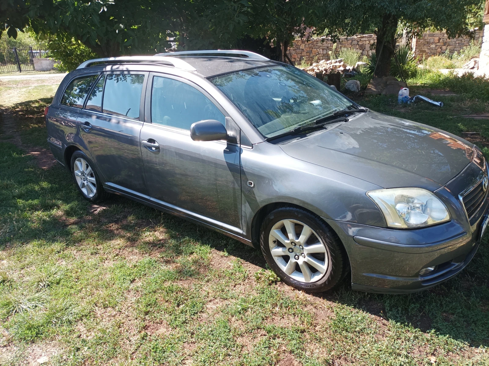 Toyota Avensis 2.0 D4D Преди фейслифта - изображение 2