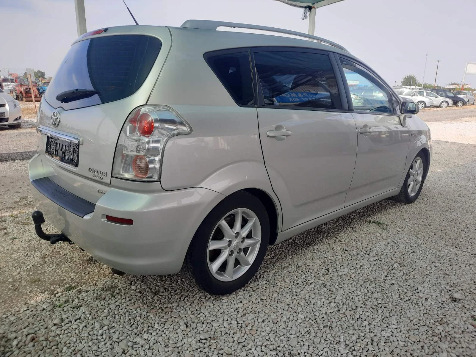 Toyota Corolla verso D4D 7места - изображение 3