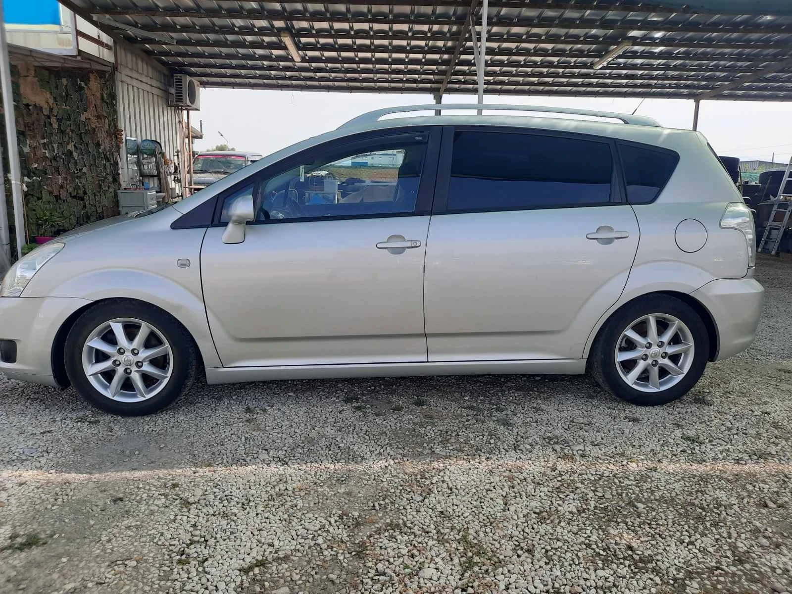 Toyota Corolla verso D4D 7места - изображение 6