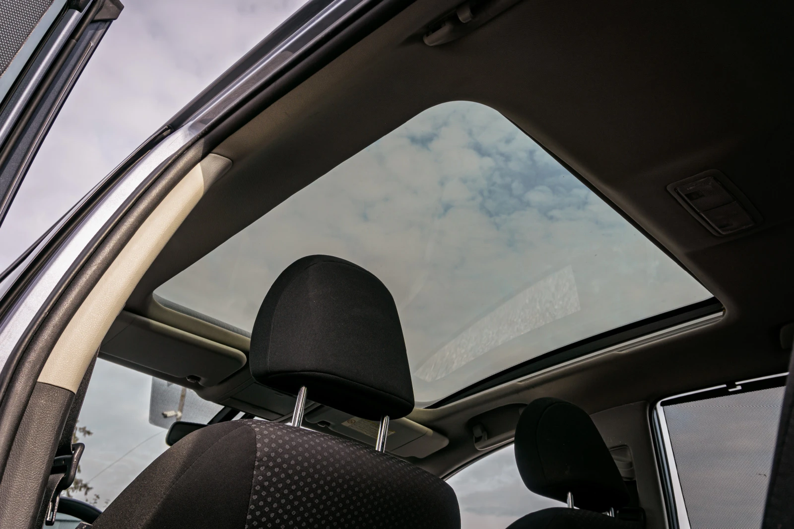 Toyota Verso 1.8 VVT-i | 7м. | PANO | KEYLESS | С ГАРАНЦИЯ!  - изображение 10