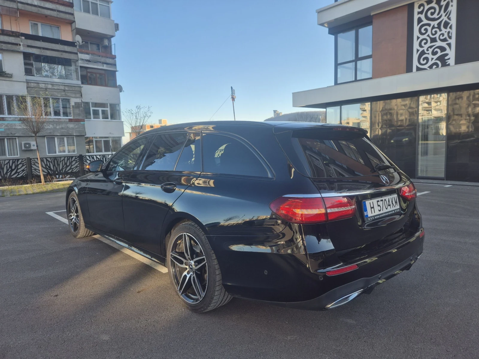 Mercedes-Benz E 220  - изображение 5