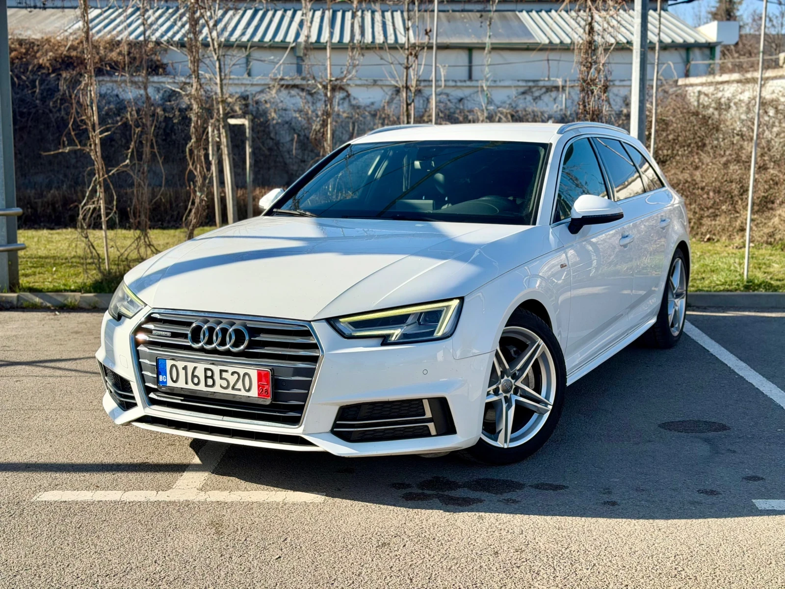 Audi A4 40 TDI Quattro 3xS-Line / Matrix / Virtual cockpit, снимка 3 - Автомобили и джипове - 53829104