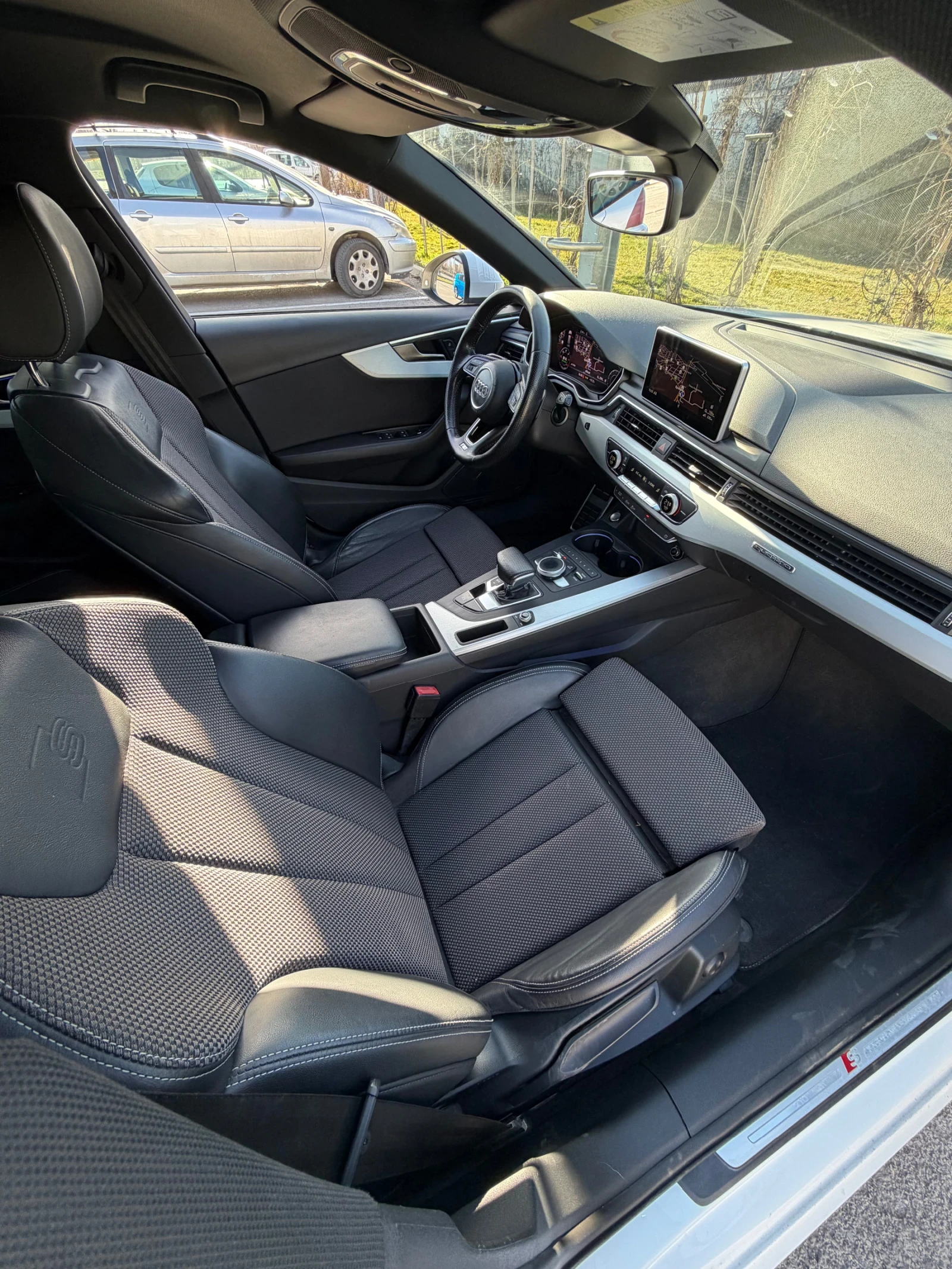 Audi A4 40 TDI Quattro 3xS-Line / Matrix / Virtual cockpit, снимка 11 - Автомобили и джипове - 53829104