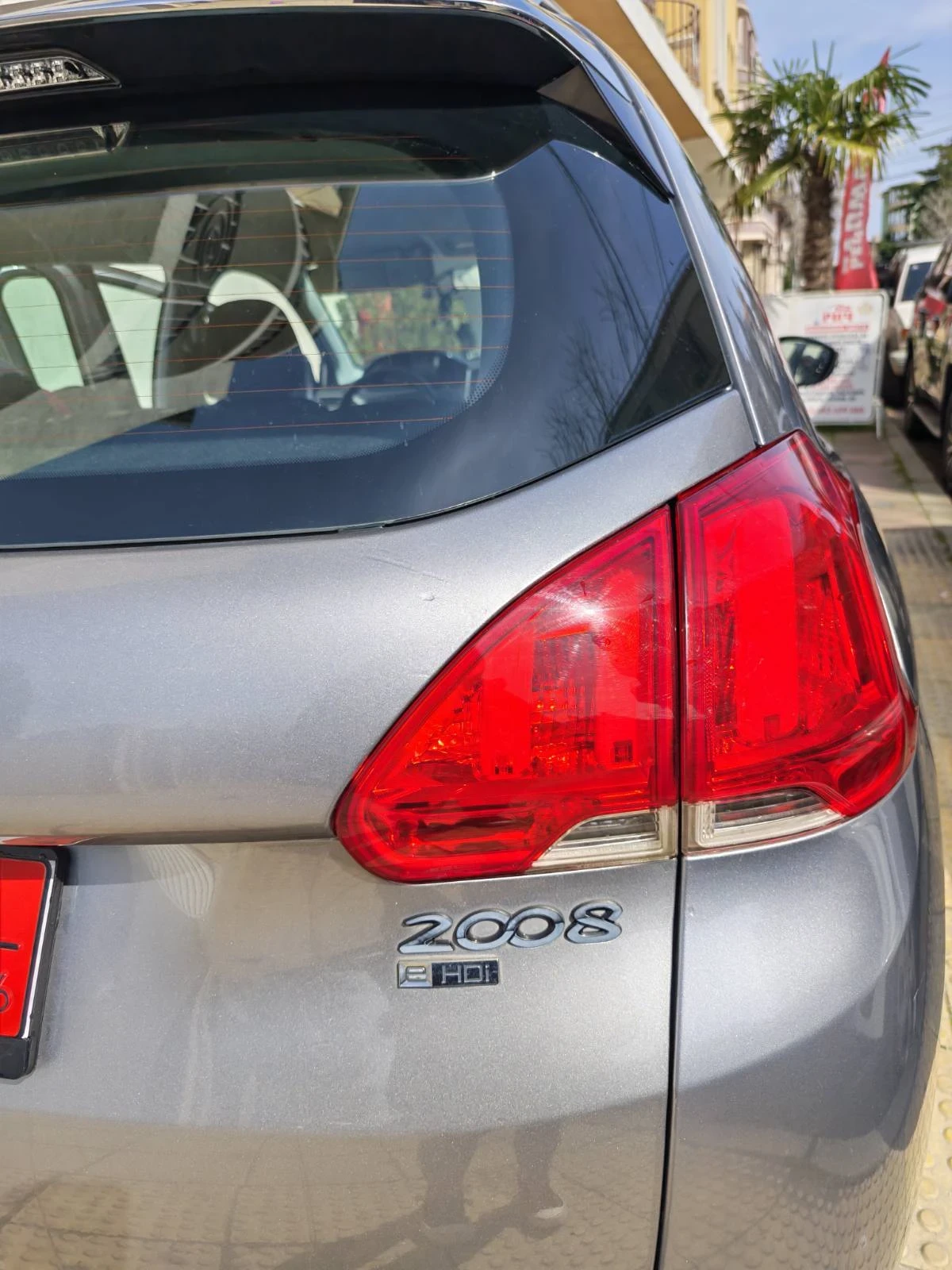 Peugeot 2008 Автомат 1.6hdi, снимка 3 - Автомобили и джипове - 53880015