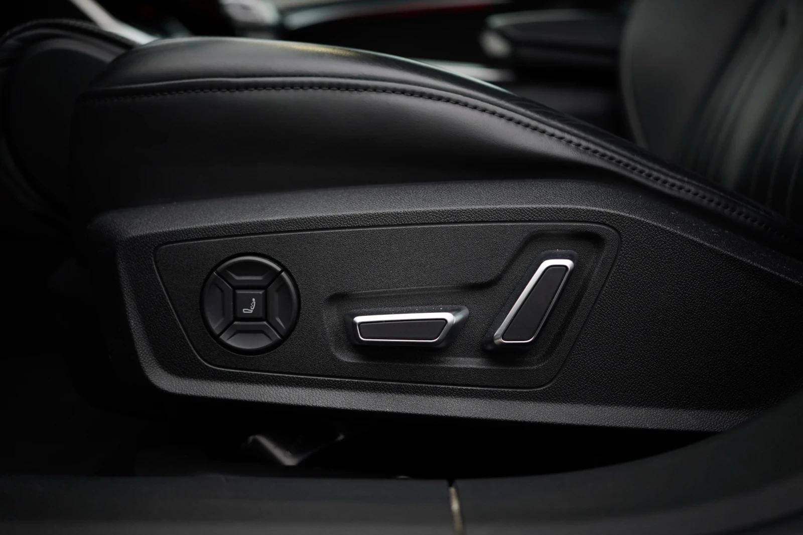 Audi A7 90К Км-S-LINE-MATRIX-DISTRONIC-3D B&O-Масаж-, снимка 12 - Автомобили и джипове - 53899856