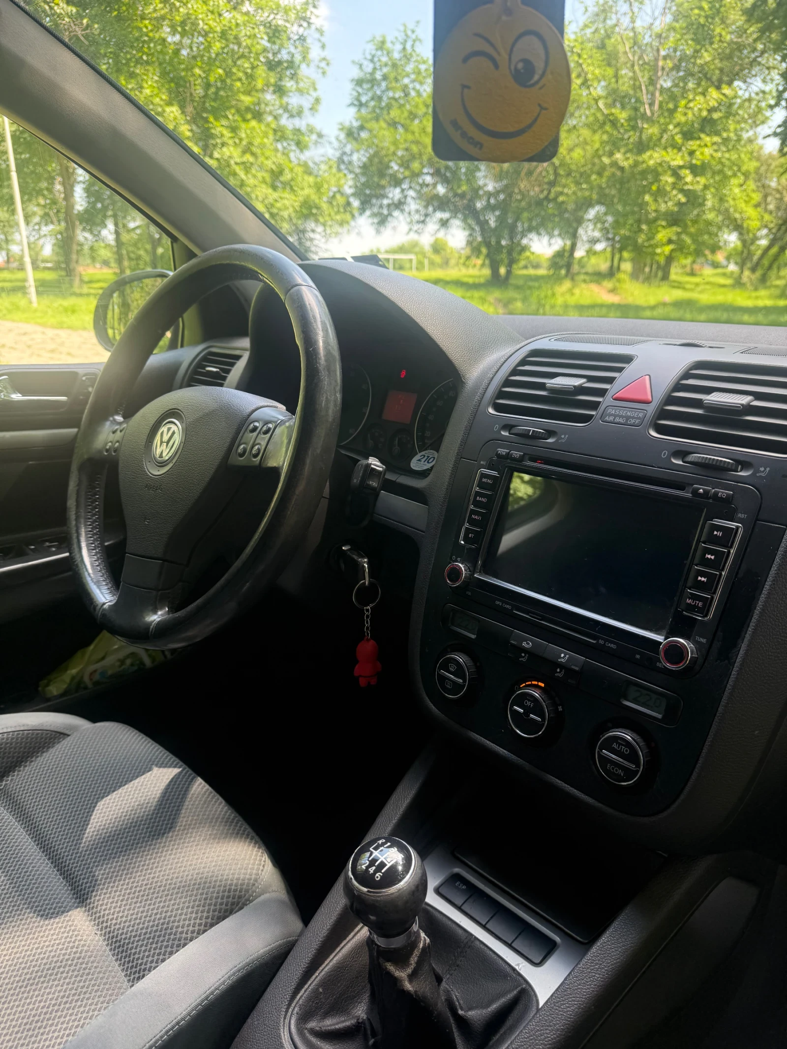VW Golf, снимка 13 - Автомобили и джипове - 54697071