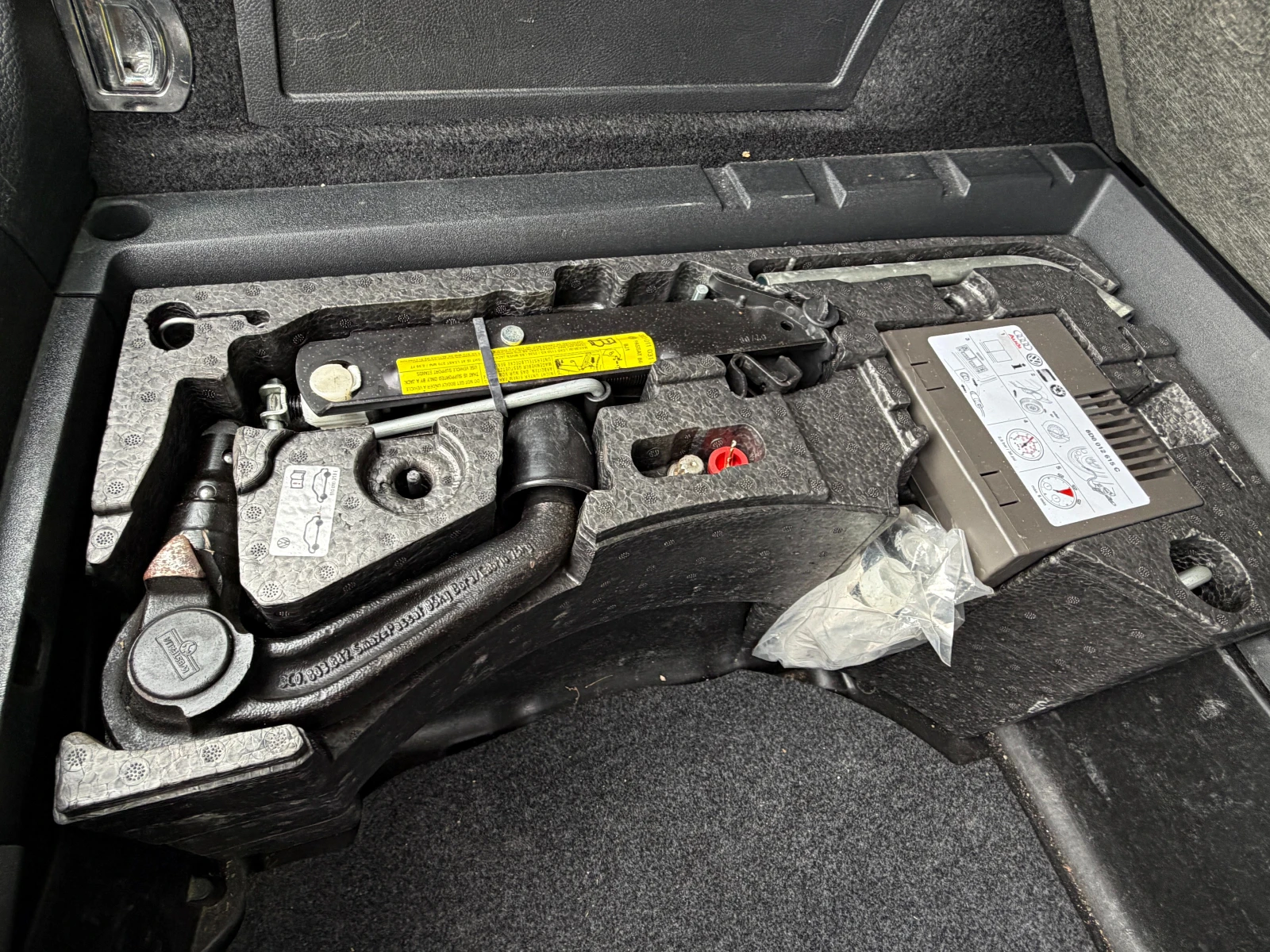 VW Passat ПОДГРЕВ DSG, снимка 14 - Автомобили и джипове - 54787507