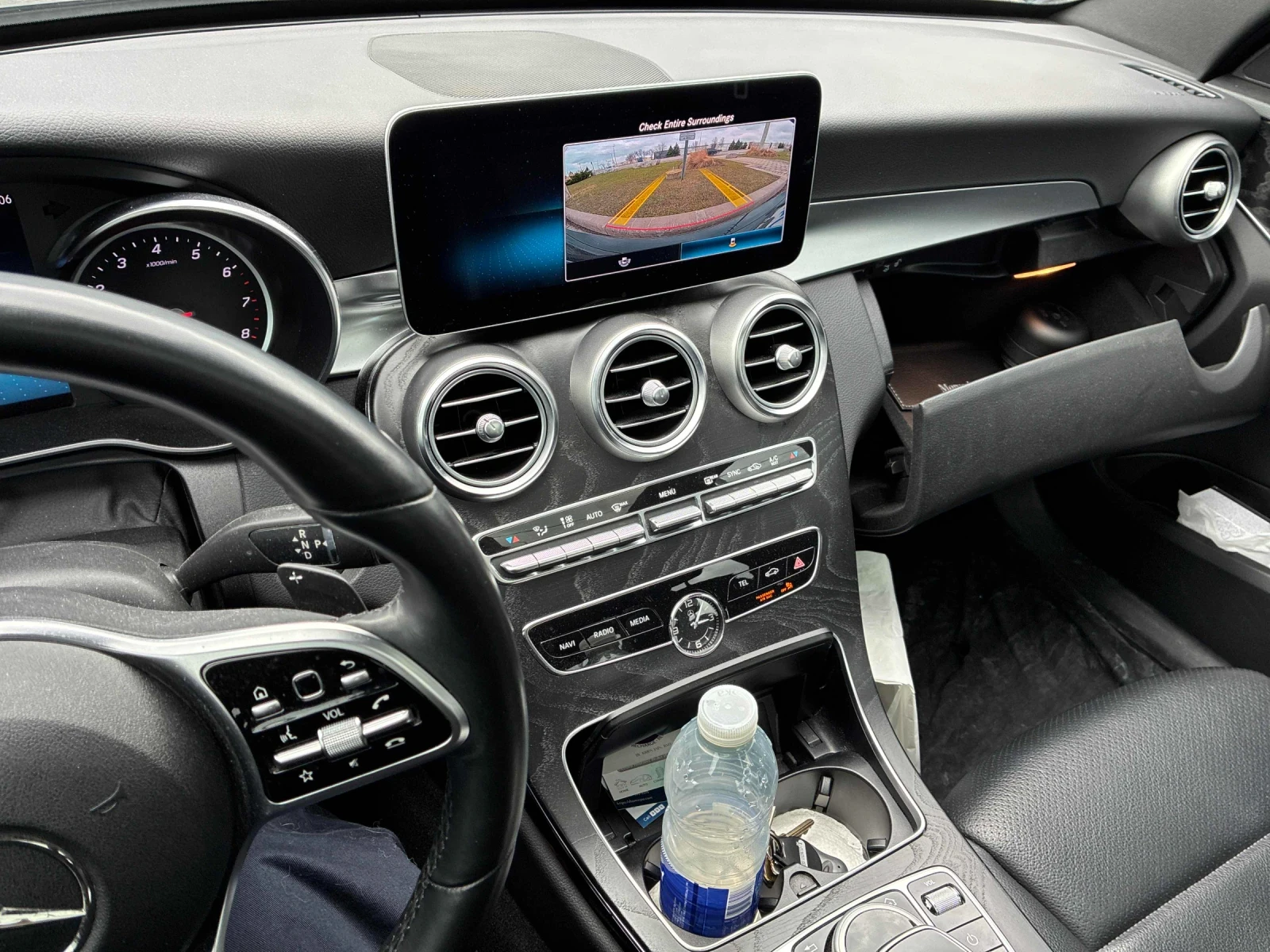 Mercedes-Benz C 300, снимка 7 - Автомобили и джипове - 54980571