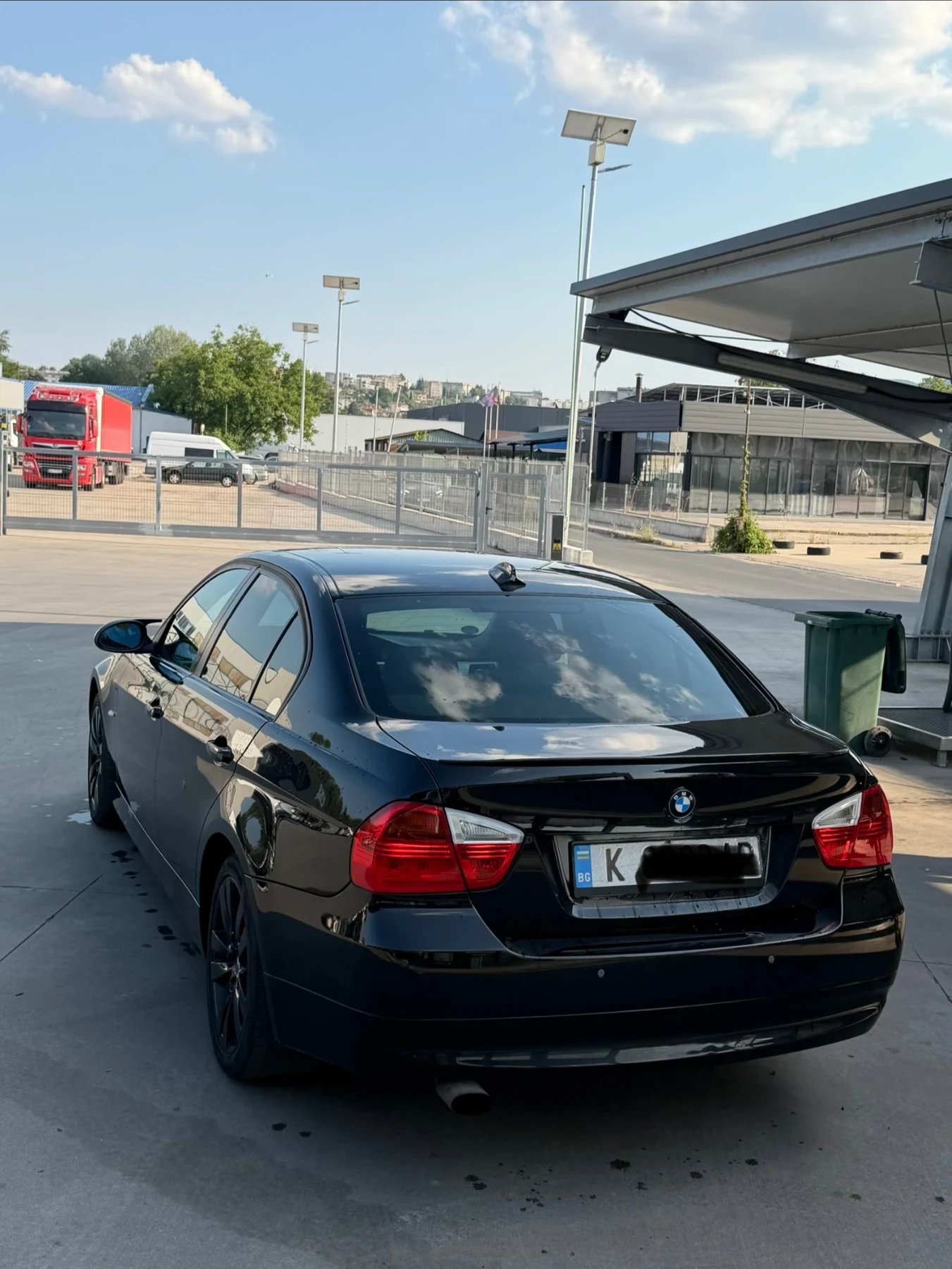 BMW 320, снимка 12 - Автомобили и джипове - 55132558