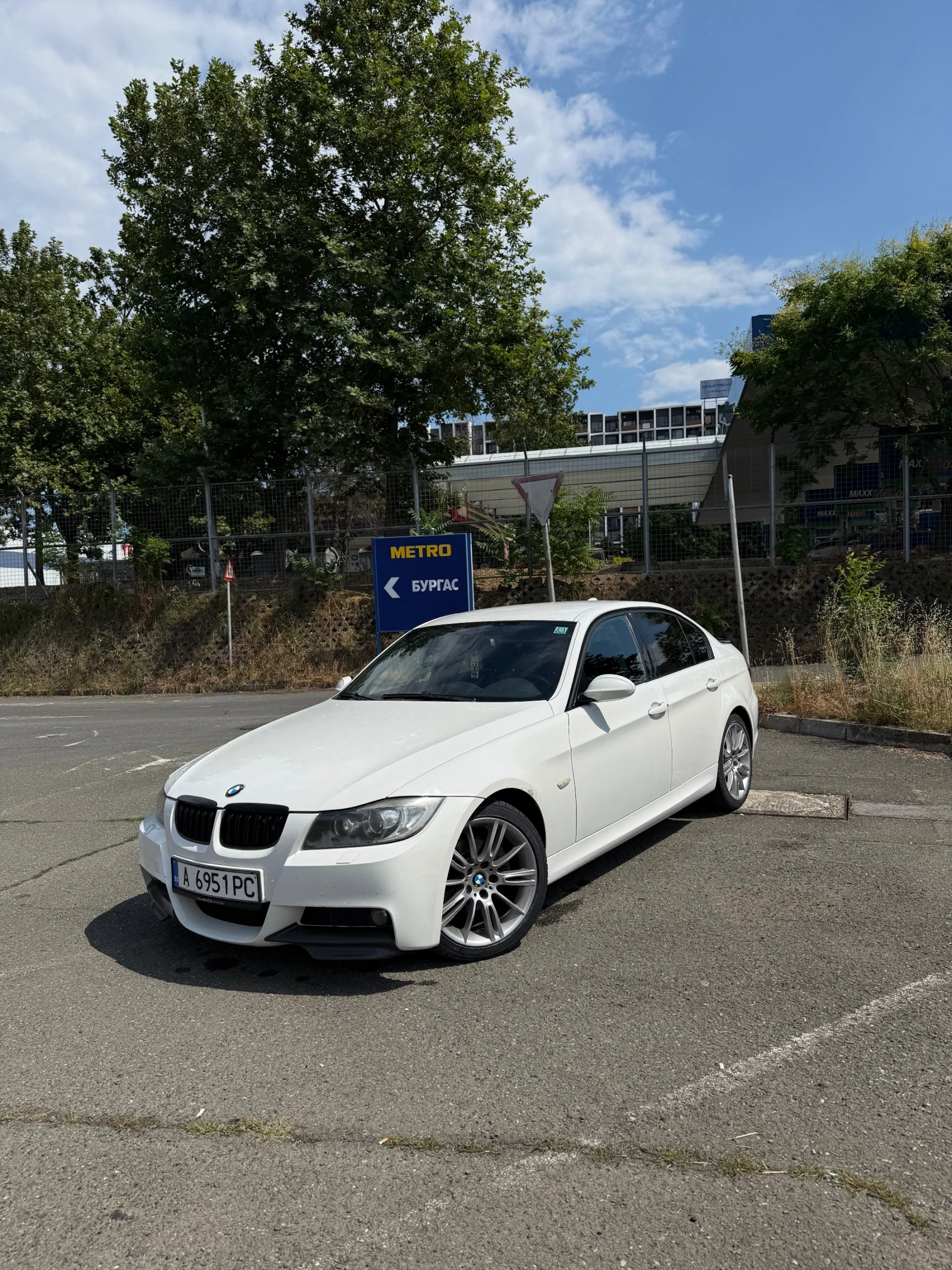 BMW 320