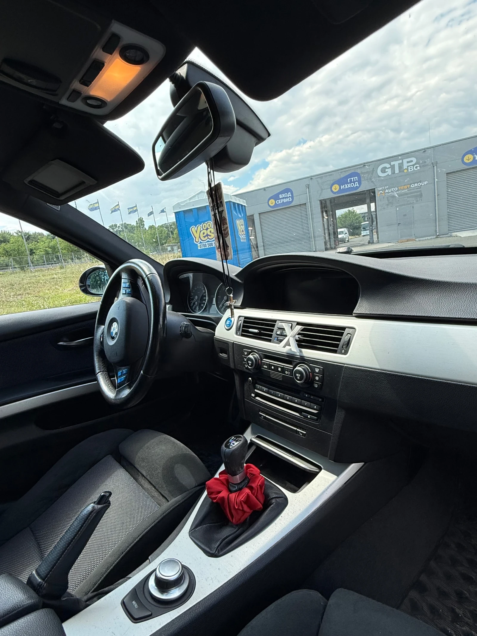 BMW 320, снимка 10 - Автомобили и джипове - 55234296