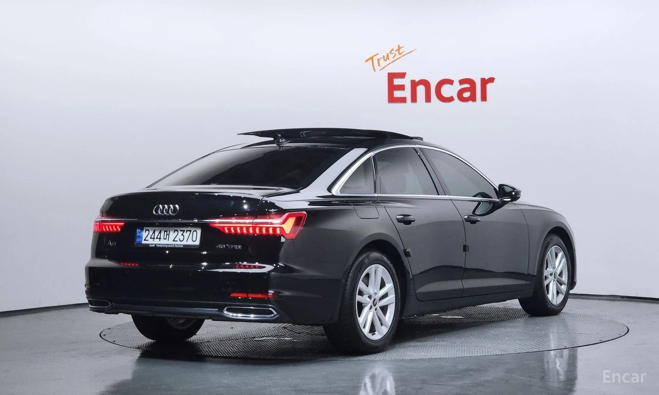 Audi A6 45TFSI* MATRIX* ОБДУХВАНЕ* ДИСТРОНИК* ХЕДЪП* 360КА, снимка 2 - Автомобили и джипове - 55339488