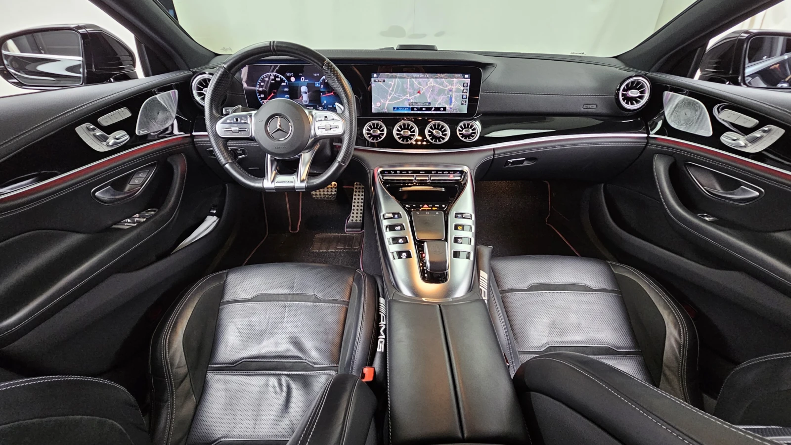 Mercedes-Benz AMG GT 43* HUD* ЕЛ. БАГАЖНИК* 360* BLIND SPOT* КРАЙНА ЦЕН, снимка 7 - Автомобили и джипове - 55348943