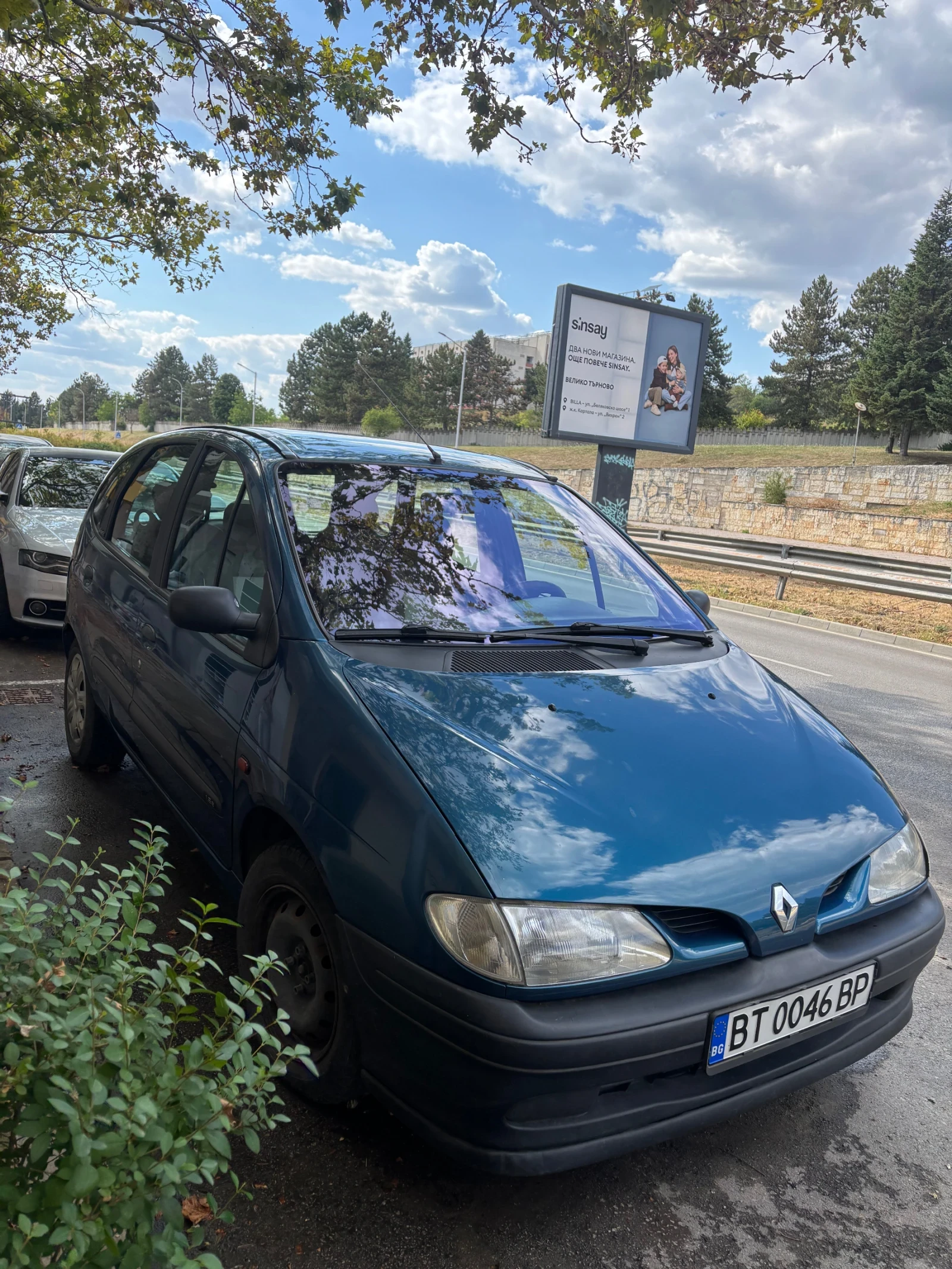 Renault Scenic, снимка 3 - Автомобили и джипове - 55773865