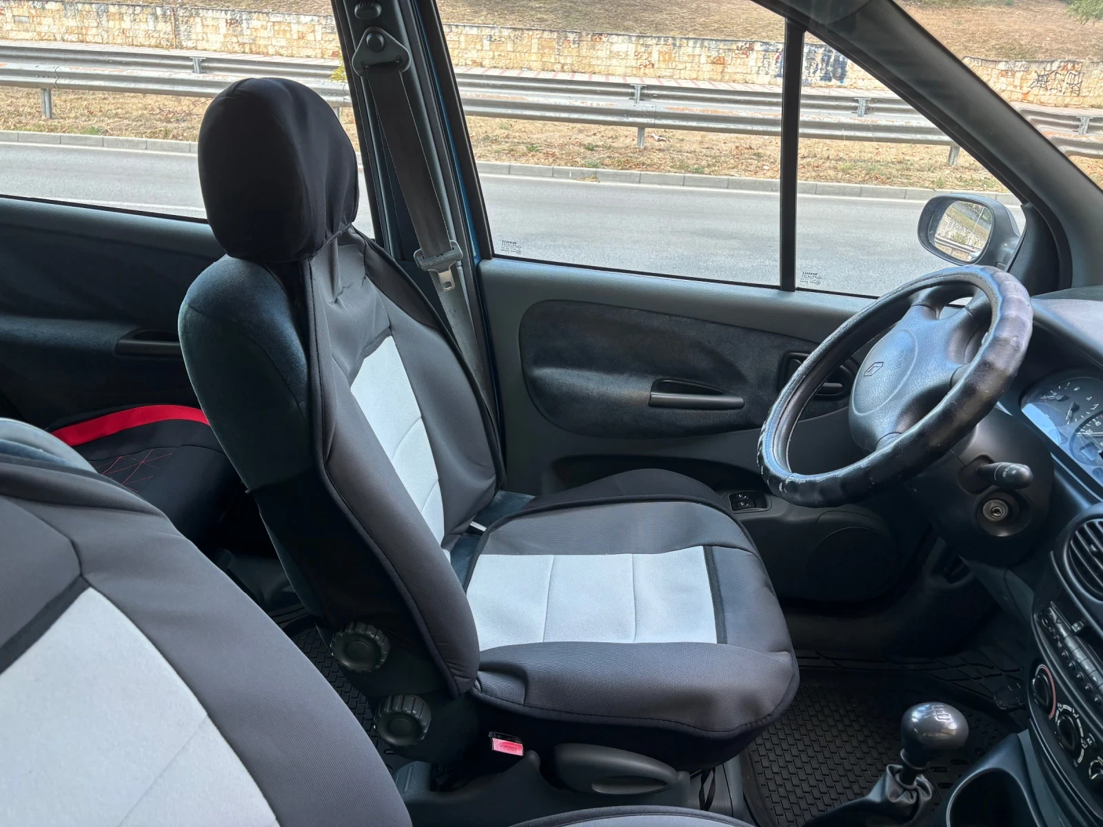 Renault Scenic, снимка 8 - Автомобили и джипове - 55773865
